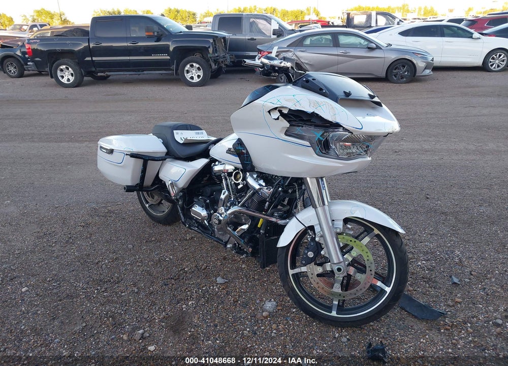 2024 HARLEY-DAVIDSON FLTRX VIN: 1HD1KH714RB656472