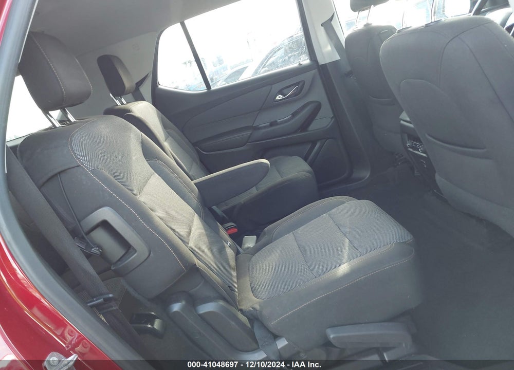 2018 CHEVROLET TRAVERSE 1LT VIN: 1GNERGKW3JJ190255