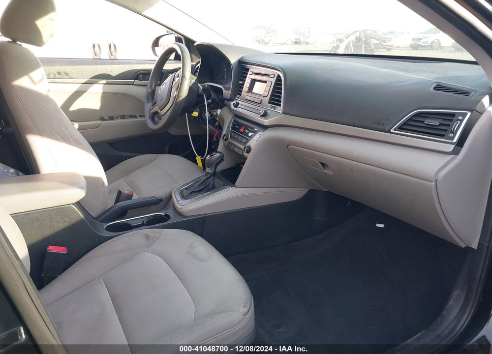2017 HYUNDAI ELANTRA SE VIN: 5NPD74LF3HH154642