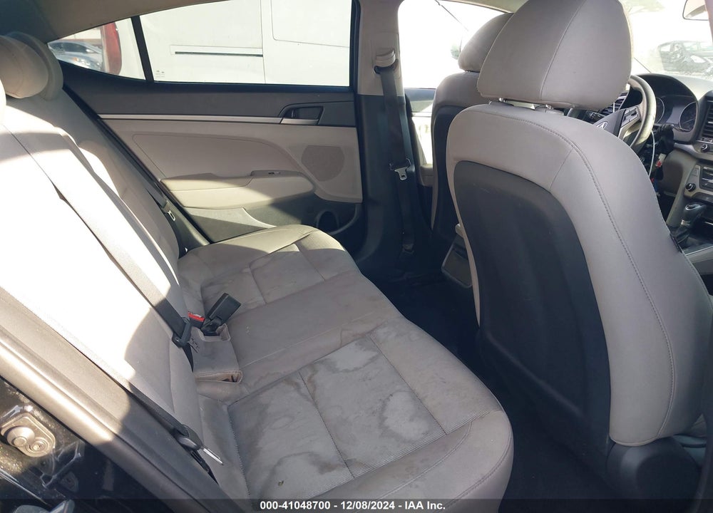 2017 HYUNDAI ELANTRA SE VIN: 5NPD74LF3HH154642