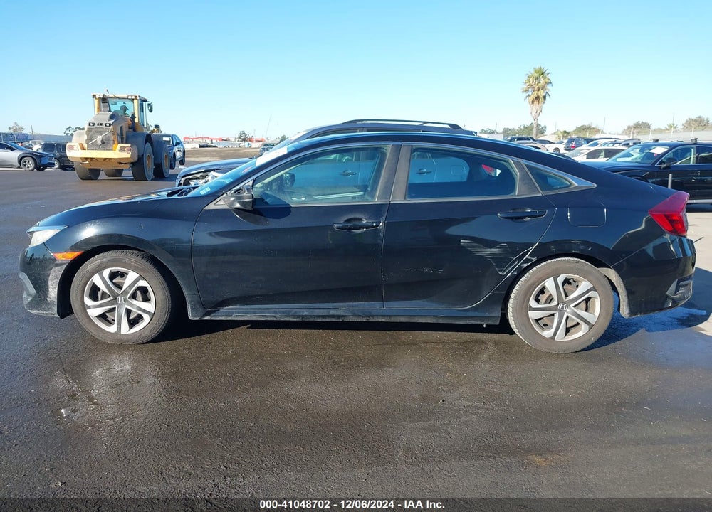 2017 HONDA CIVIC LX VIN: 2HGFC2F52HH531290