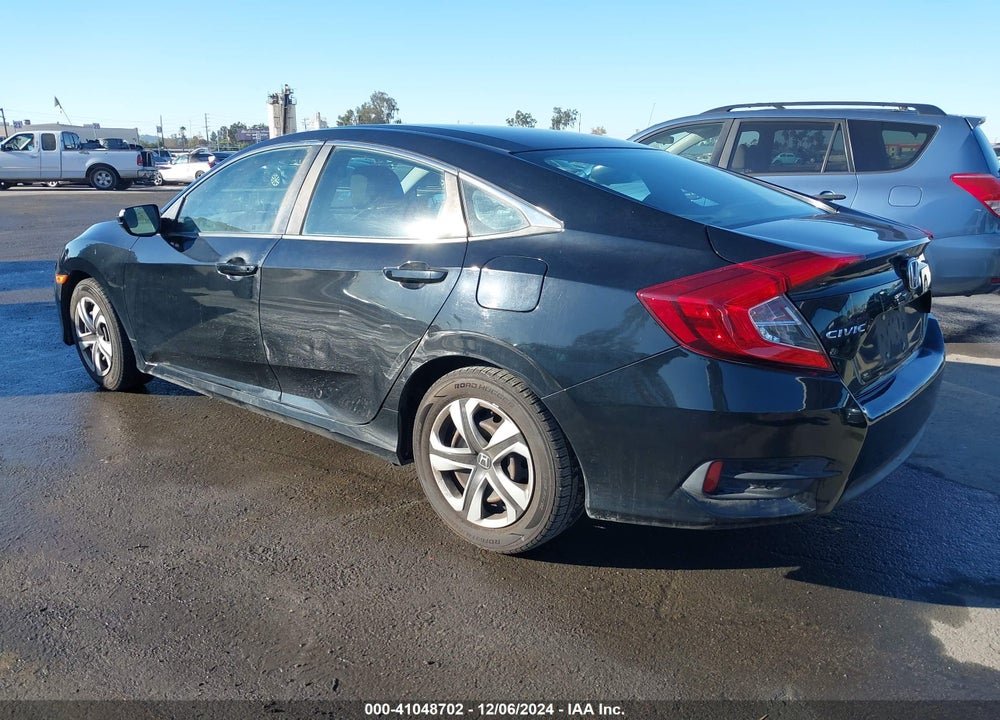 2017 HONDA CIVIC LX VIN: 2HGFC2F52HH531290