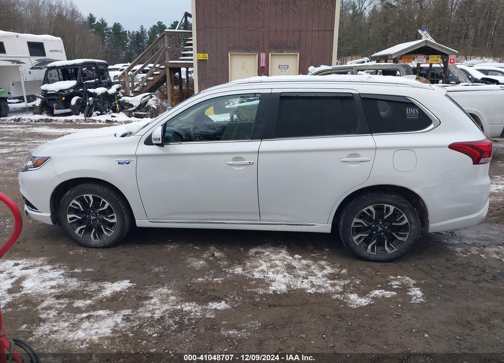 2018 MITSUBISHI OUTLANDER PHEV GT/SEL VIN: JA4J24A53JZ057882