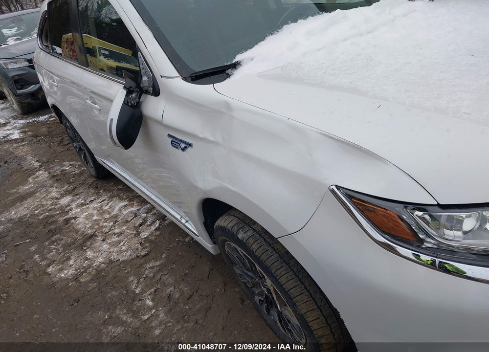 2018 MITSUBISHI OUTLANDER PHEV GT/SEL VIN: JA4J24A53JZ057882