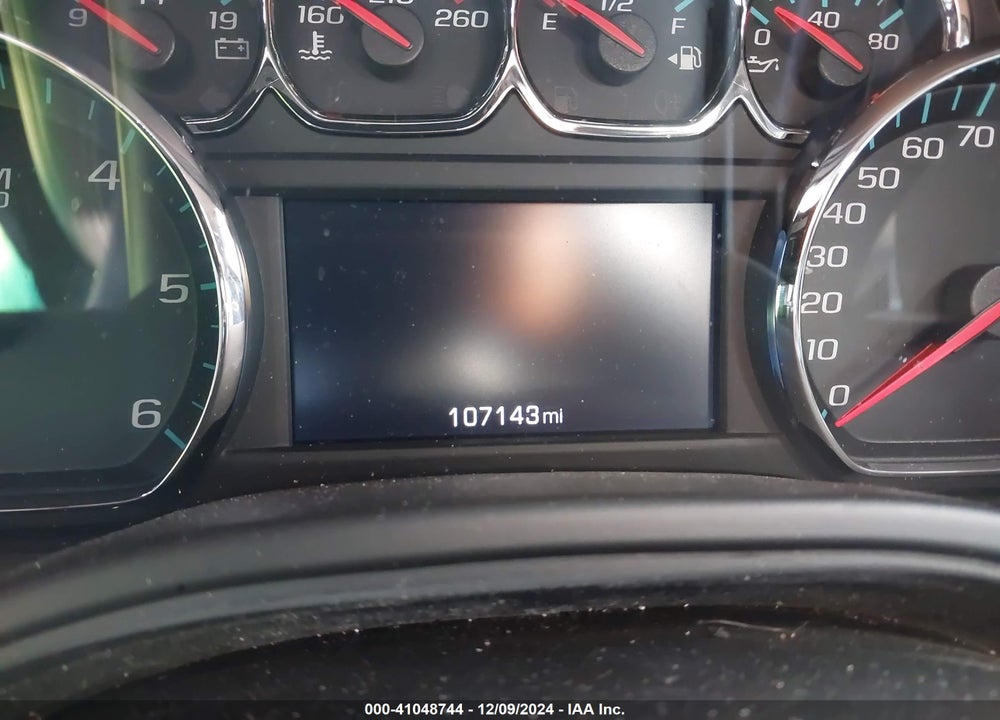 2018 CHEVROLET SUBURBAN LS VIN: 1GNSCGKC3JR318361