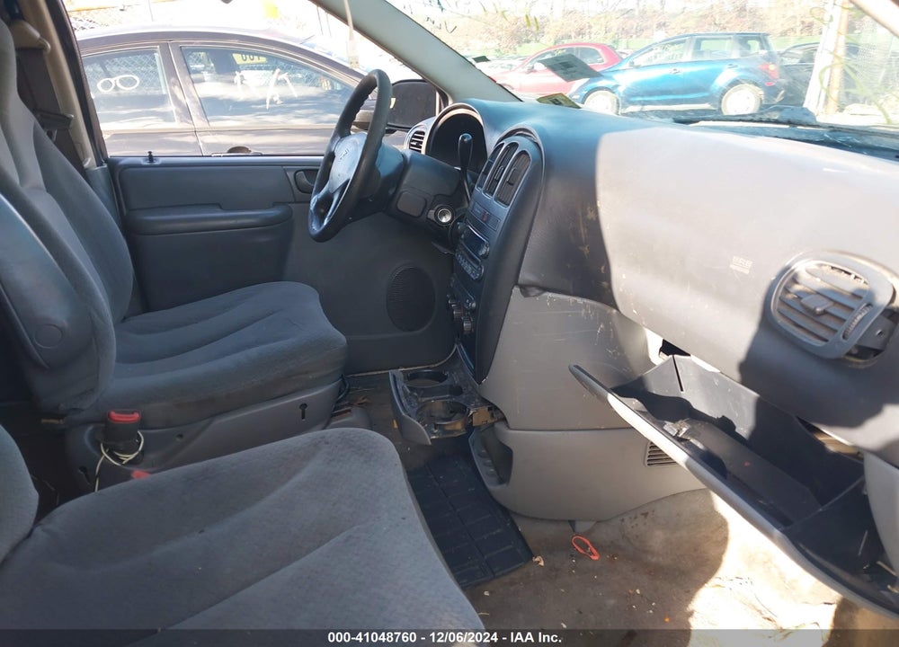 2005 DODGE CARAVAN SE VIN: 1D4GP25B95B251677
