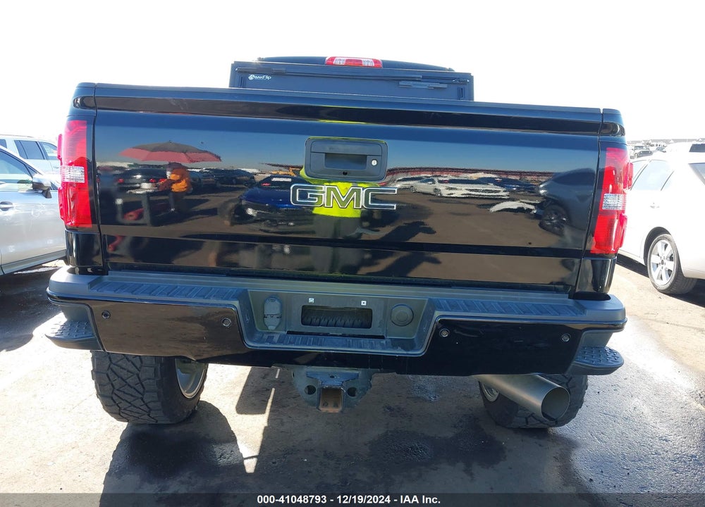 2019 GMC SIERRA 2500HD DENALI VIN: 1GT12SEY4KF150895