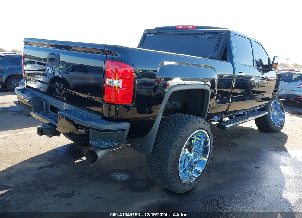 2019 GMC SIERRA 2500HD DENALI VIN: 1GT12SEY4KF150895