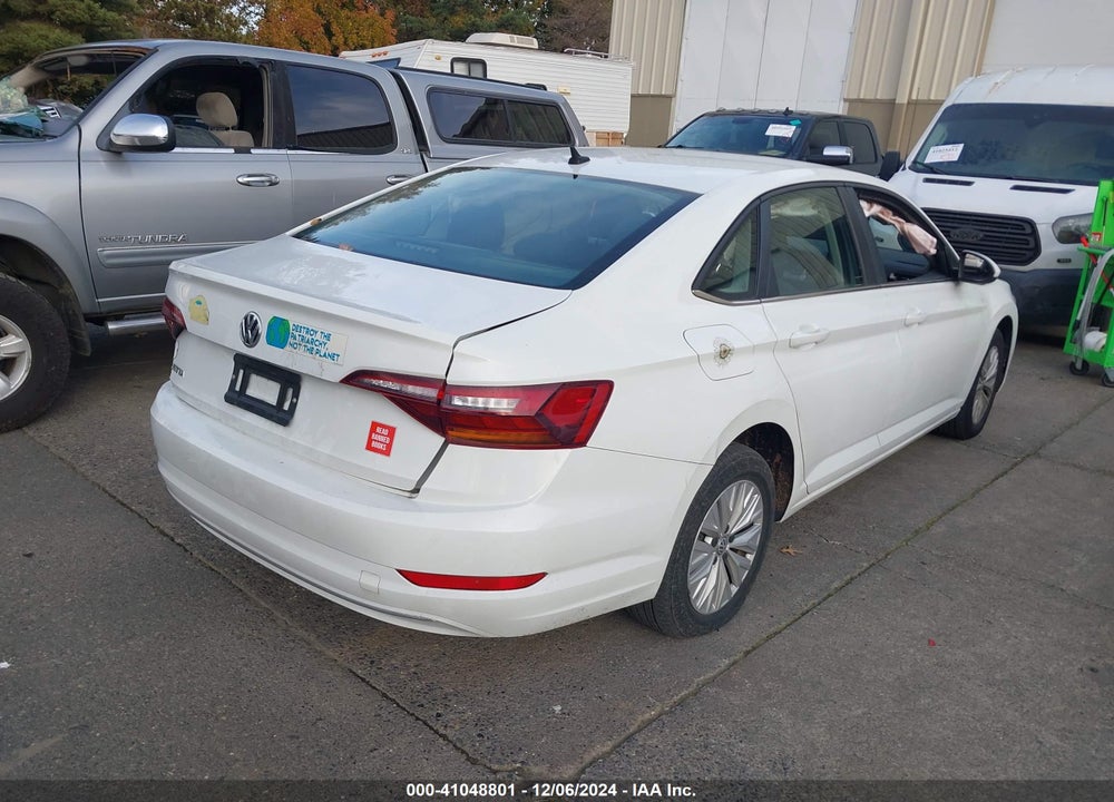 2019 VOLKSWAGEN JETTA 1.4T R-LINE/1.4T S/1.4T SE VIN: 3VWC57BU5KM270135