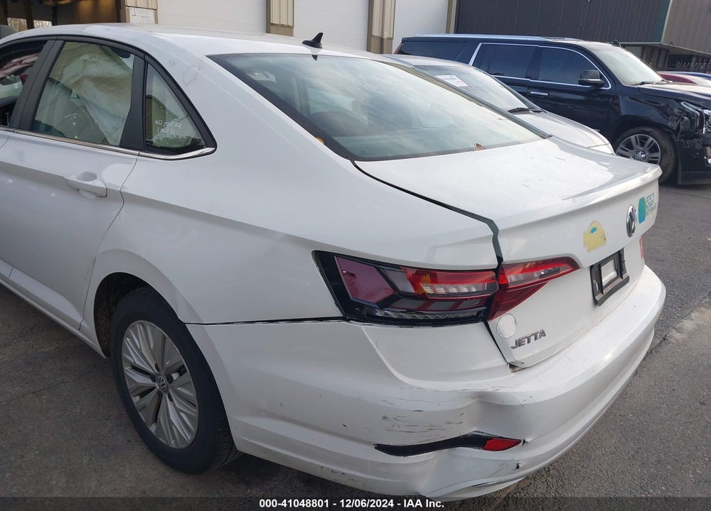 2019 VOLKSWAGEN JETTA 1.4T R-LINE/1.4T S/1.4T SE VIN: 3VWC57BU5KM270135