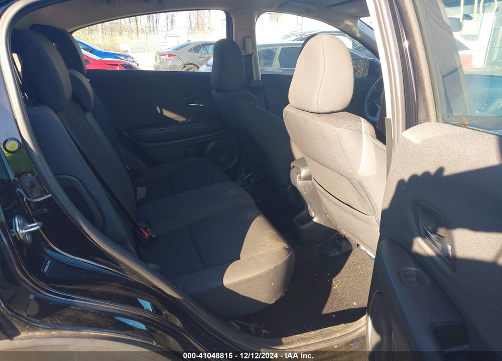 2019 HONDA HR-V LX VIN: 3CZRU6H3XKG710576