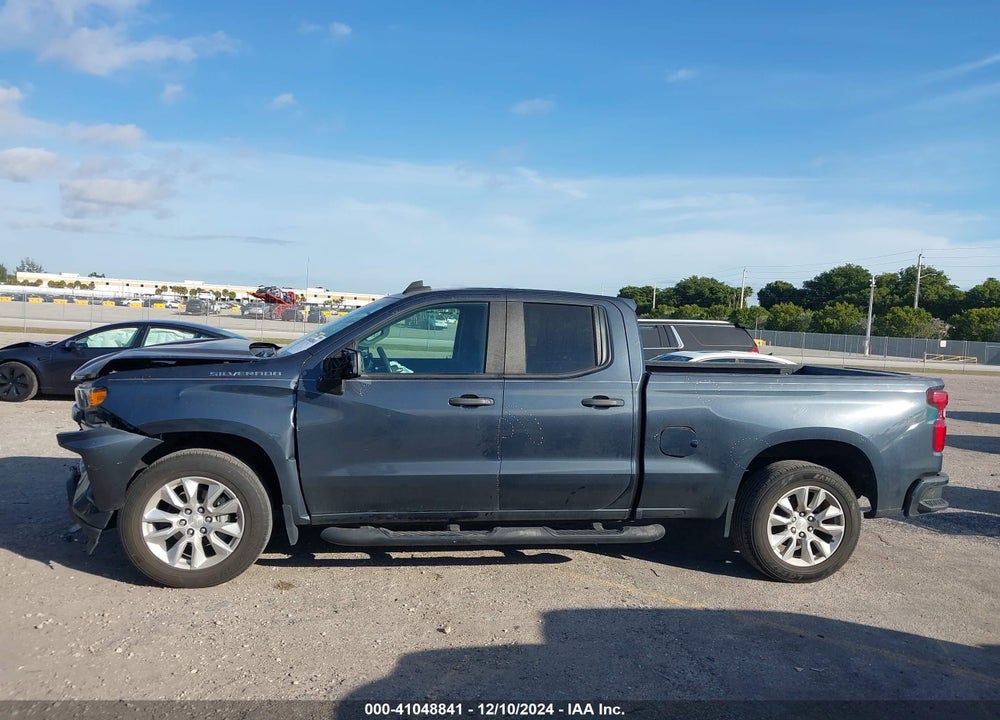 2021 CHEVROLET SILVERADO 1500 2WD STANDARD BED CUSTOM VIN: 1GCRWBEKXMZ111202