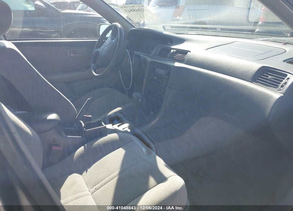 2000 TOYOTA CAMRY LE V6 VIN: JT2BF22K2Y0241743