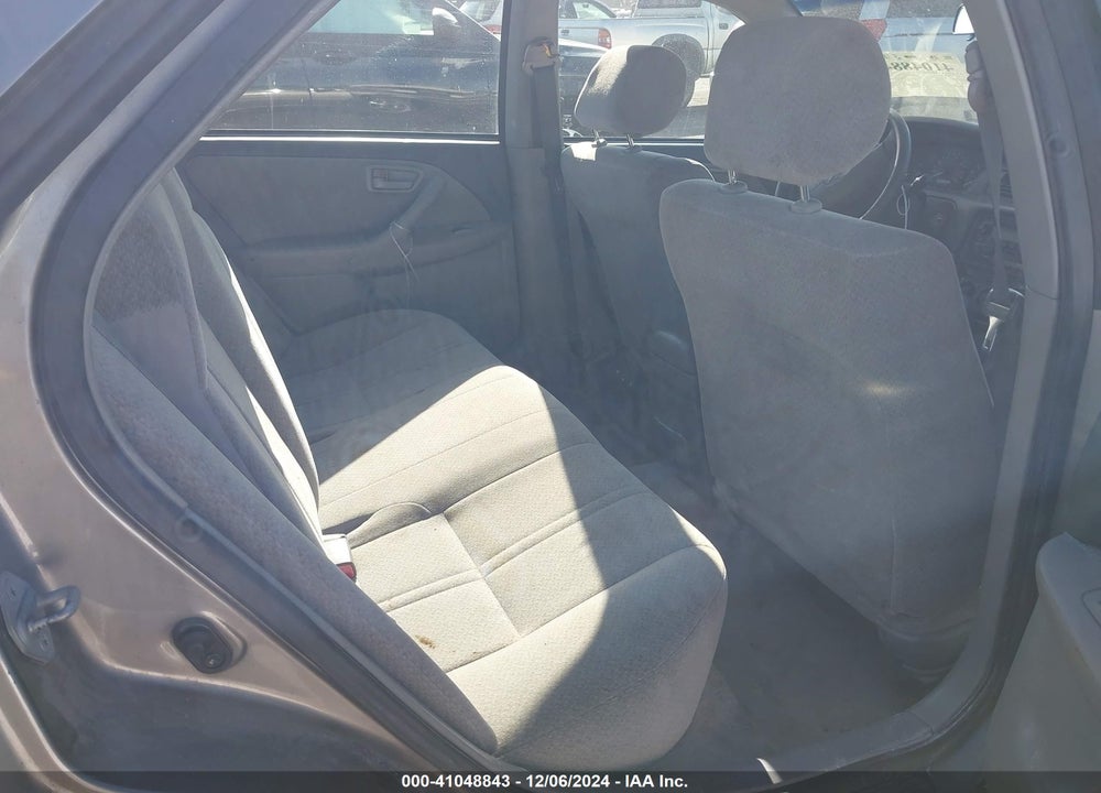 2000 TOYOTA CAMRY LE V6 VIN: JT2BF22K2Y0241743