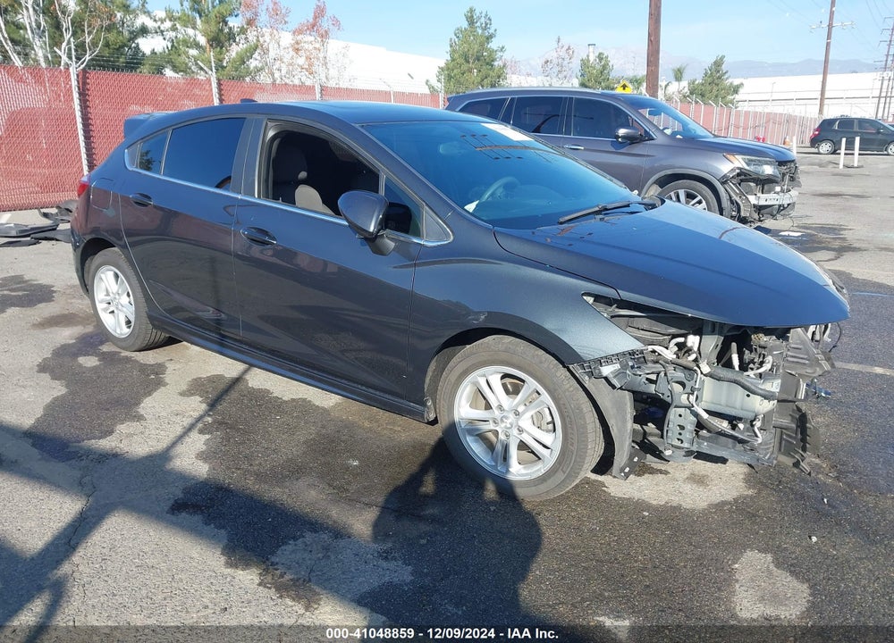 2018 CHEVROLET CRUZE LT AUTO VIN: 3G1BE6SM7JS588138