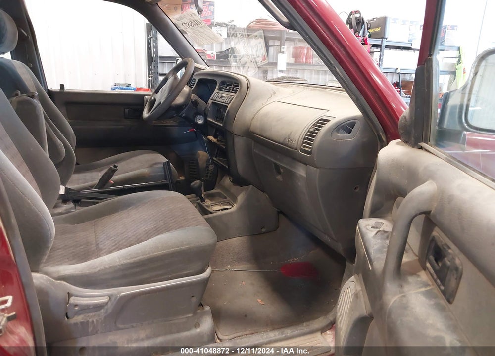 1995 ISUZU TROOPER S VIN: JACDJ58V0S7908470