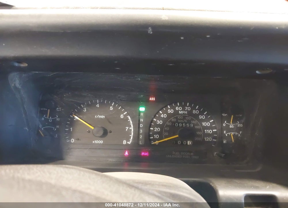 1995 ISUZU TROOPER S VIN: JACDJ58V0S7908470