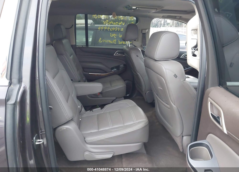 2015 GMC YUKON XL 1500 DENALI VIN: 1GKS2JKJ8FR207372