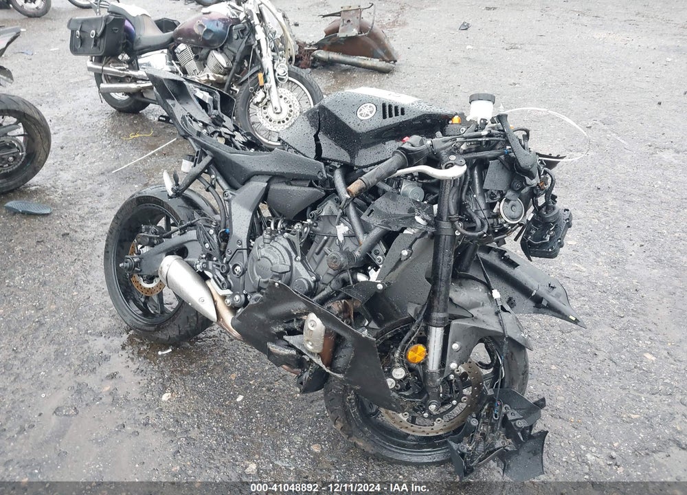 2024 YAMAHA YZFR7 VIN: JYARM38E2RA012568