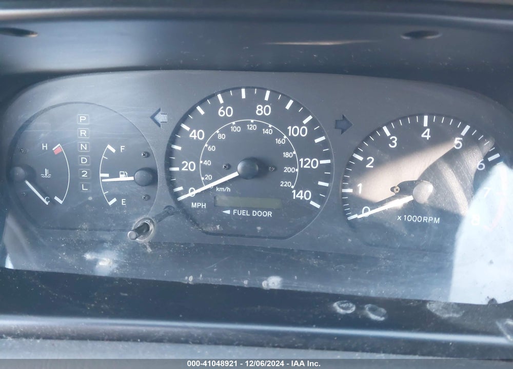 2001 TOYOTA CAMRY LE VIN: JT2BG22K210541320