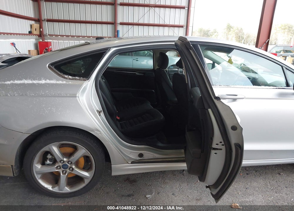 2016 FORD FUSION SE VIN: 3FA6P0H72GR294105