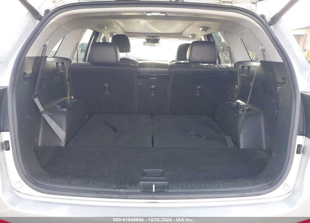 2019 KIA SORENTO 3.3L EX SPORT VIN: 5XYPHDA59KG597560