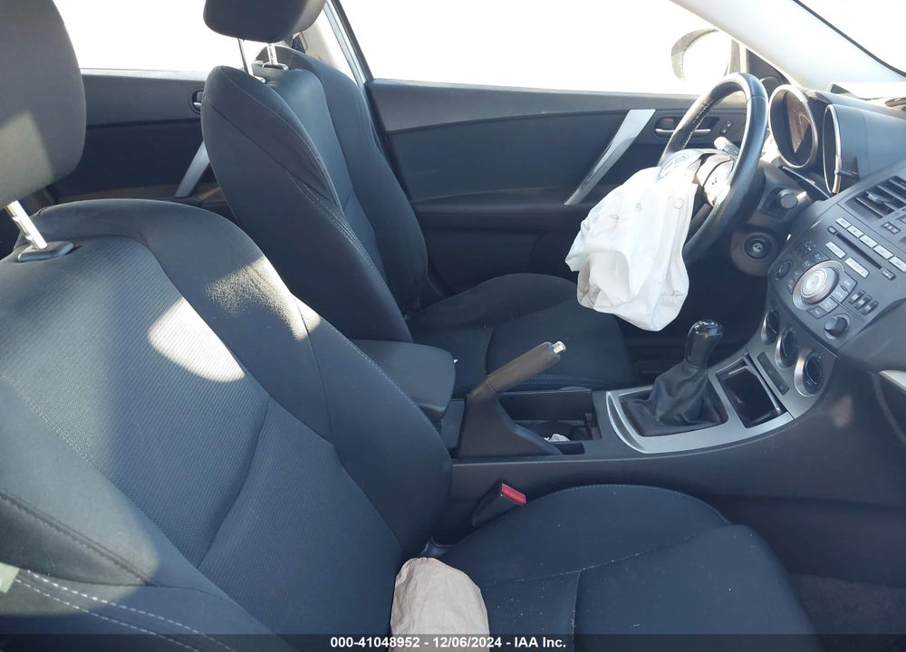 2011 MAZDA 3 S SPORT VIN: JM1BL1K64B1491256