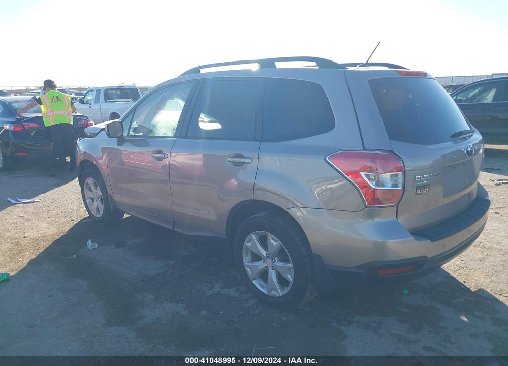 2015 SUBARU FORESTER 2.5I PREMIUM VIN: JF2SJADC4FH566920