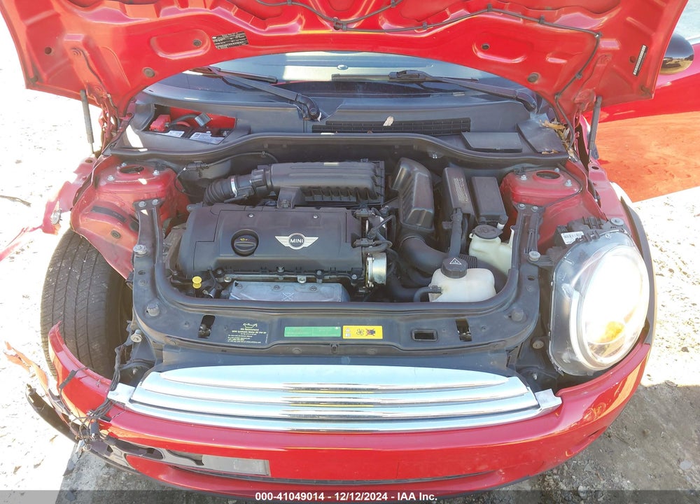 2010 MINI COOPER VIN: WMWMF3C59ATZ65235