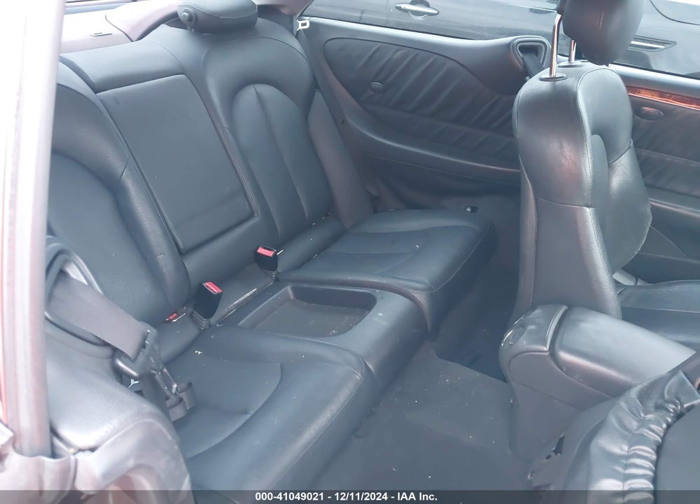 2005 MERCEDES-BENZ CLK 500 VIN: WDBTJ75JX5F150592