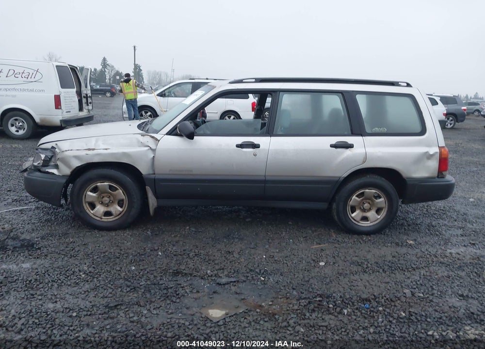 2000 SUBARU FORESTER L VIN: JF1SF6354YH707106
