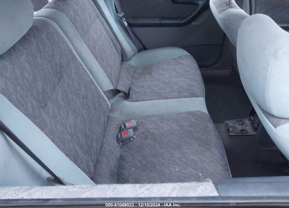 2000 SUBARU FORESTER L VIN: JF1SF6354YH707106