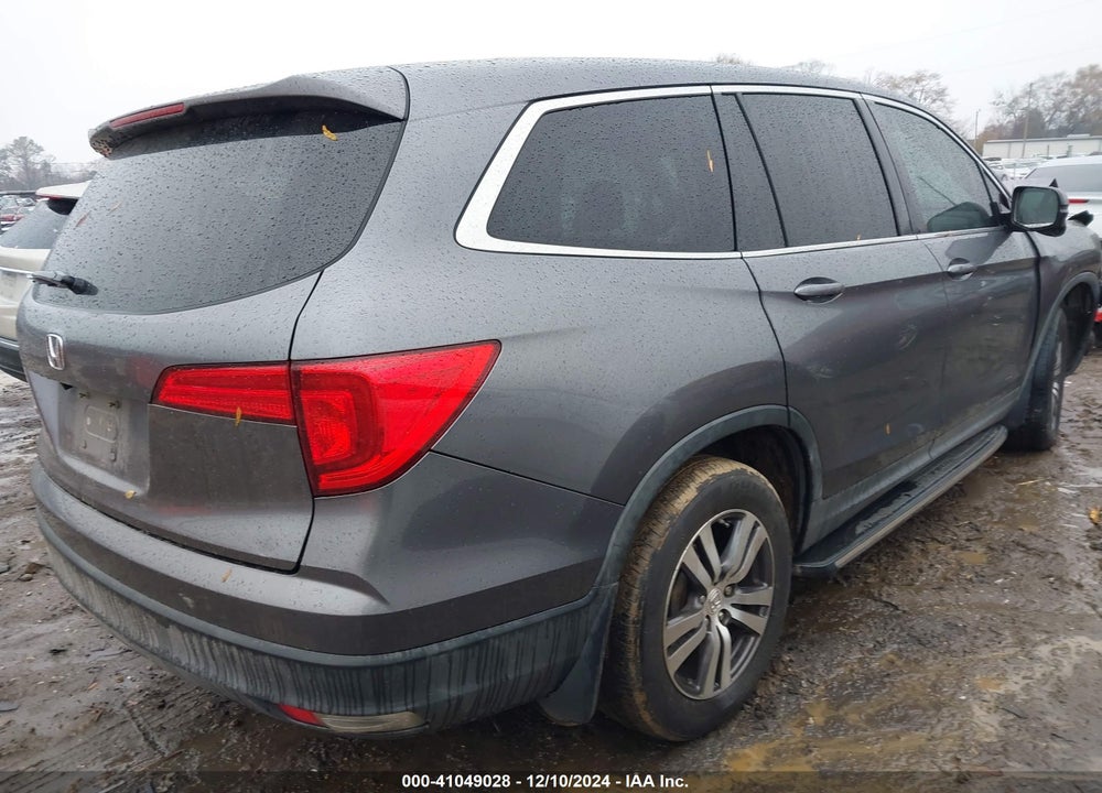 2017 HONDA PILOT EX-L VIN: 5FNYF5H8XHB018480