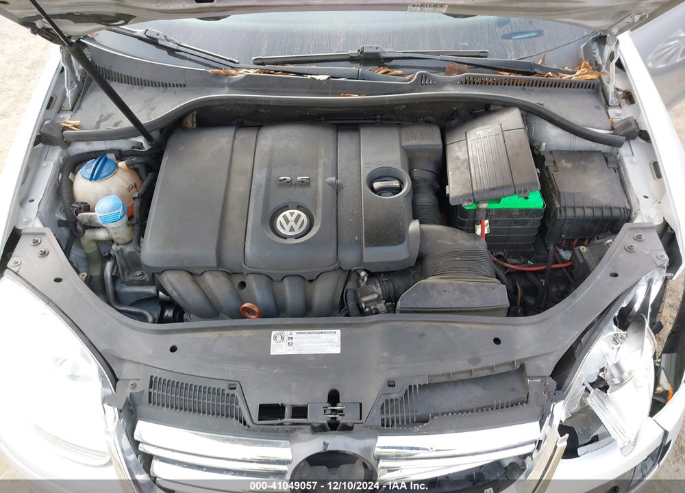 2010 VOLKSWAGEN JETTA LIMITED EDITION VIN: 3VWAZ7AJ5AM117806