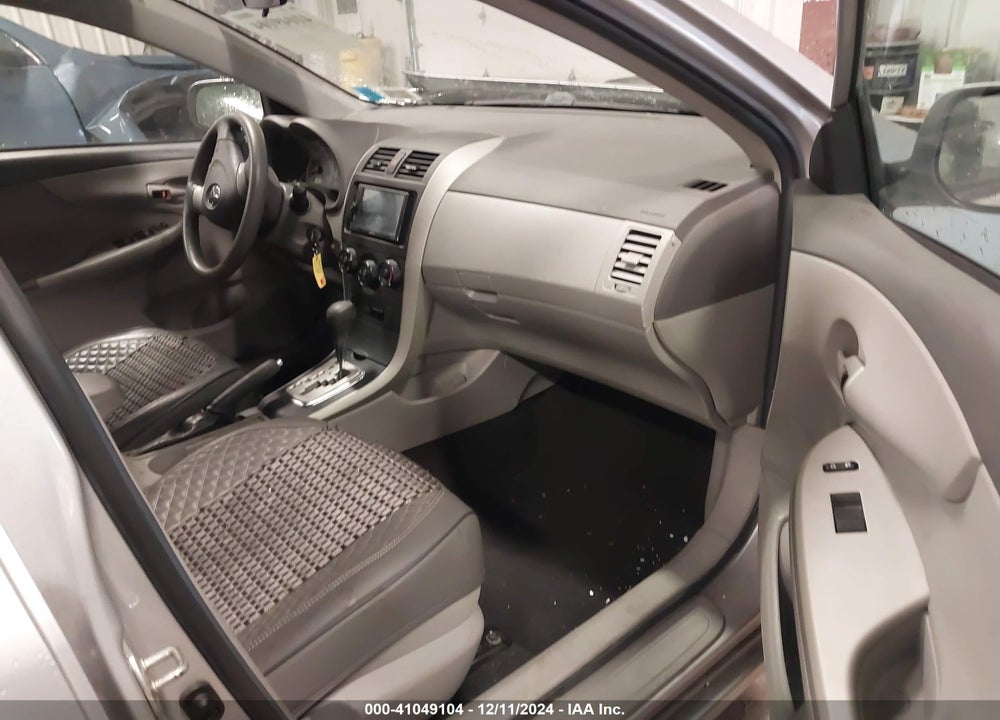 2010 TOYOTA COROLLA LE VIN: 1NXBU4EE3AZ379753