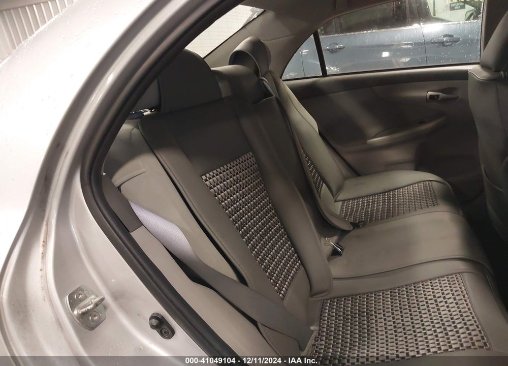 2010 TOYOTA COROLLA LE VIN: 1NXBU4EE3AZ379753