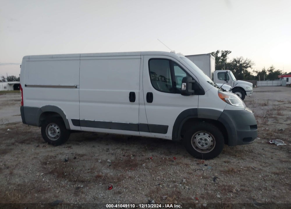 2018 RAM PROMASTER 1500 LOW ROOF 136 WB VIN: 3C6TRVAG8JE111665