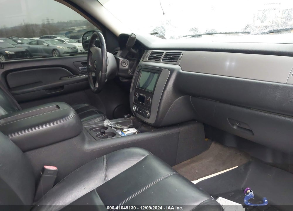 2009 CHEVROLET AVALANCHE 1500 LT2 VIN: 3GNFK220X9G272584