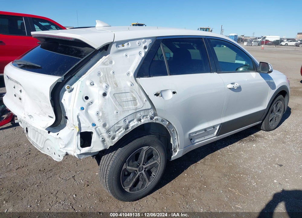 2023 KIA NIRO EX VIN: KNDCR3LE6P5075360