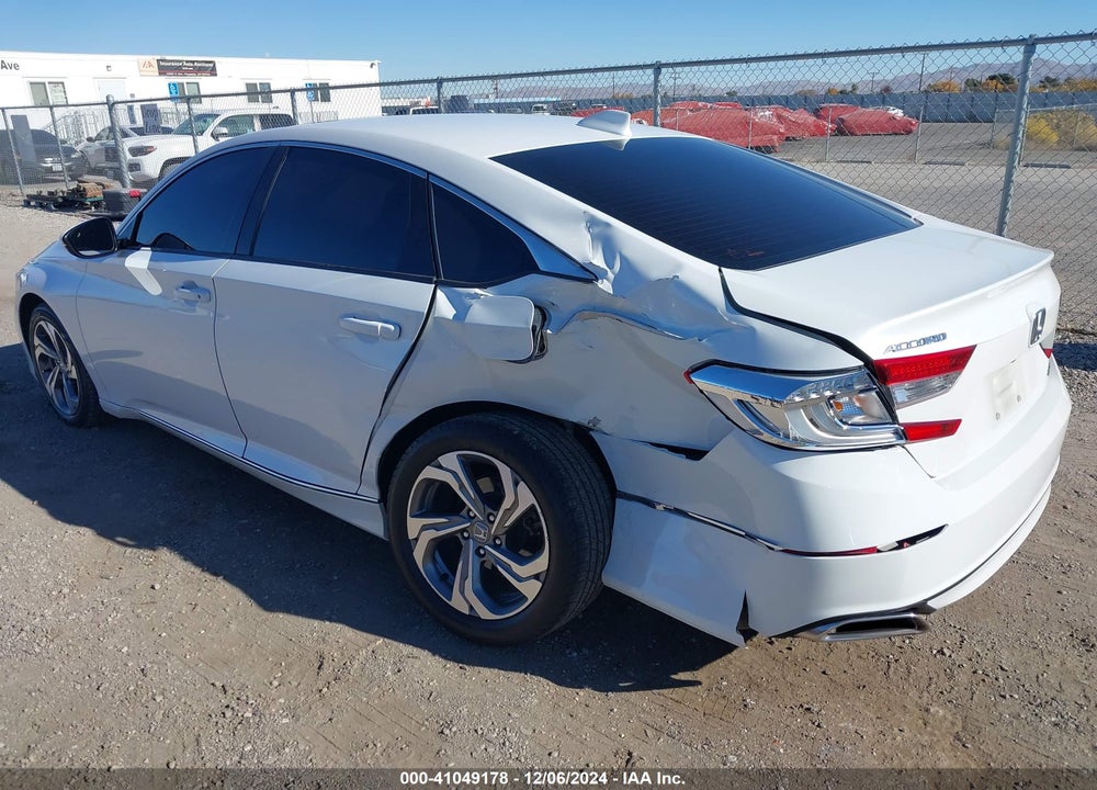 2018 HONDA ACCORD VIN: 1HGCV2F62JA024738