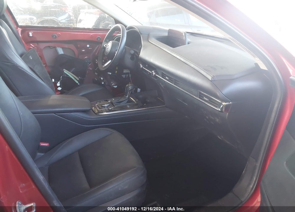 2022 MAZDA CX-30 PREFERRED VIN: 3MVDMBCL7NM408618