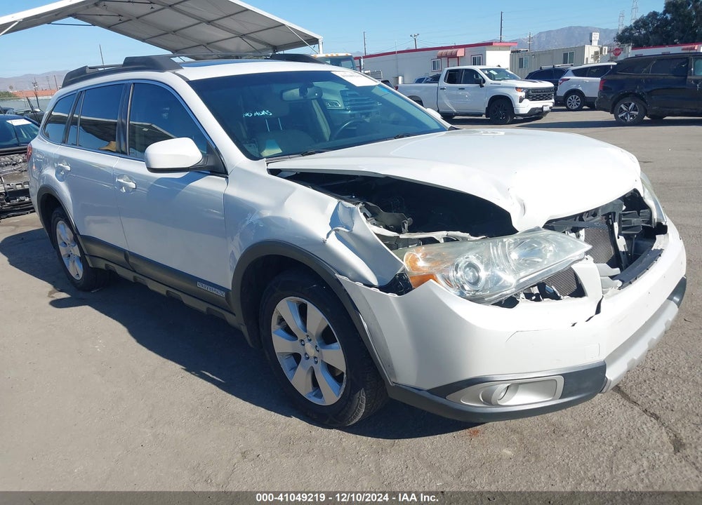 2011 SUBARU OUTBACK 2.5I LIMITED VIN: 4S4BRBKC0B3390824