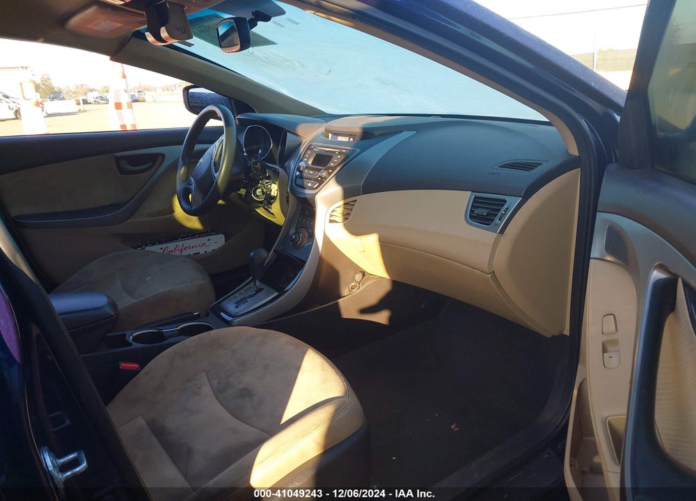 2013 HYUNDAI ELANTRA VIN: 5NPDH4AE5DH428912