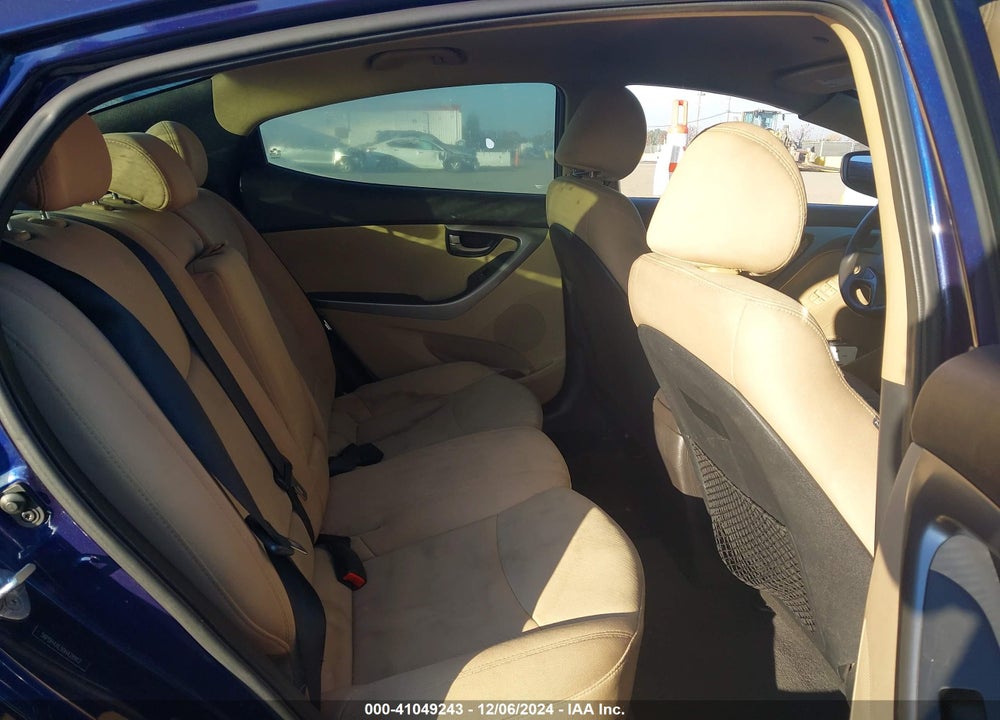 2013 HYUNDAI ELANTRA VIN: 5NPDH4AE5DH428912