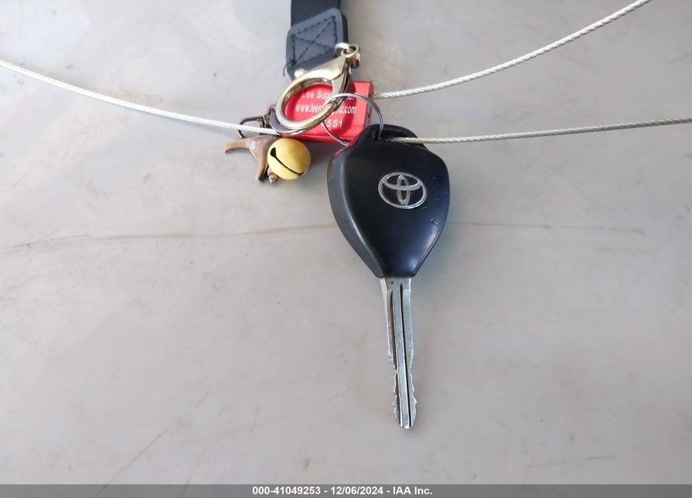 2010 TOYOTA COROLLA LE VIN: 1NXBU4EE3AZ188320