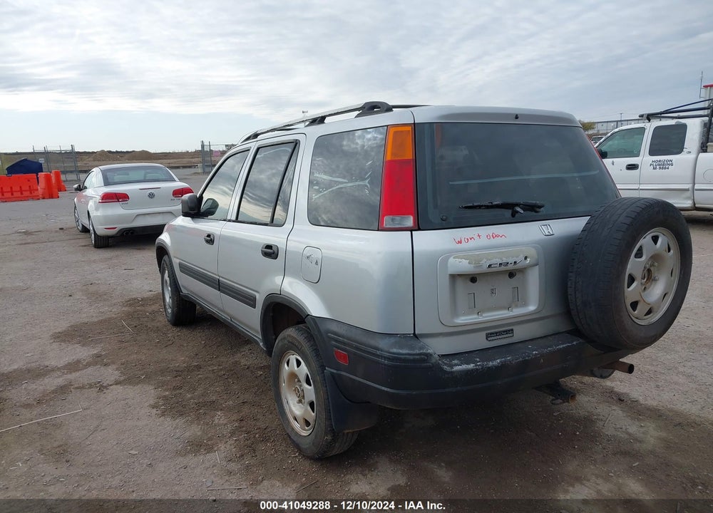2000 HONDA CR-V LX VIN: JHLRD2845YC011877