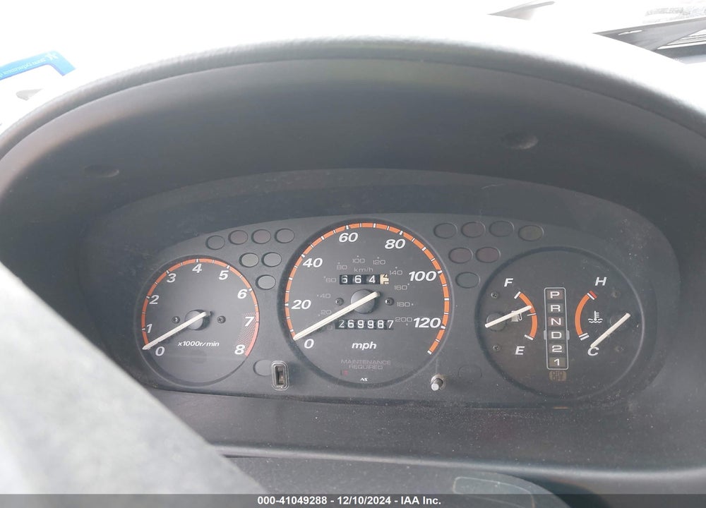 2000 HONDA CR-V LX VIN: JHLRD2845YC011877