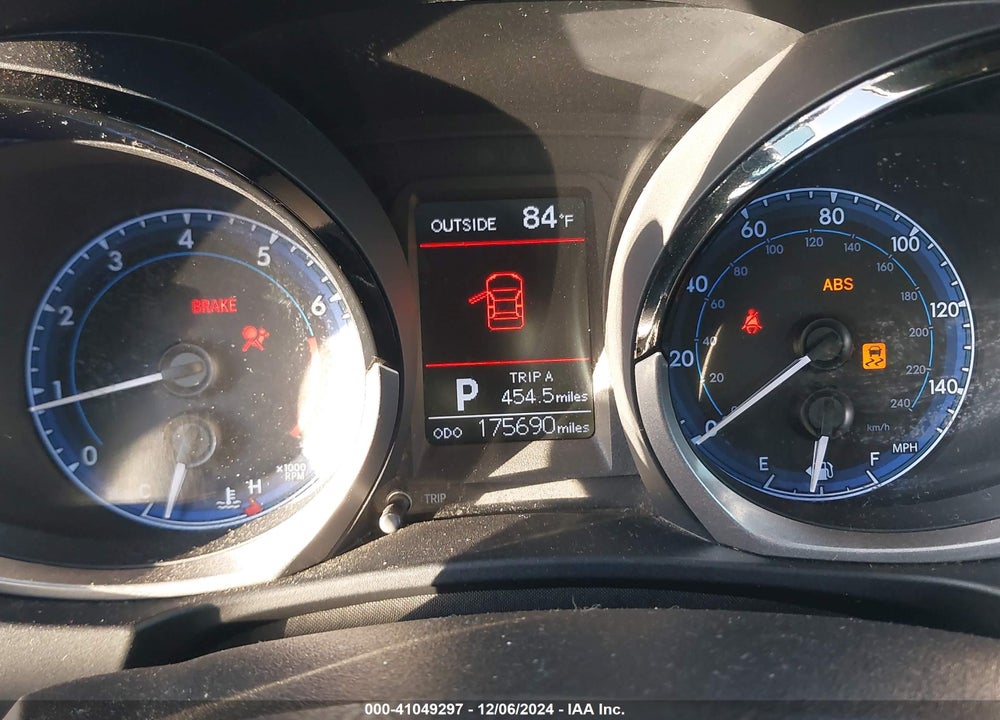 2015 TOYOTA COROLLA S PLUS VIN: 2T1BURHE3FC418102