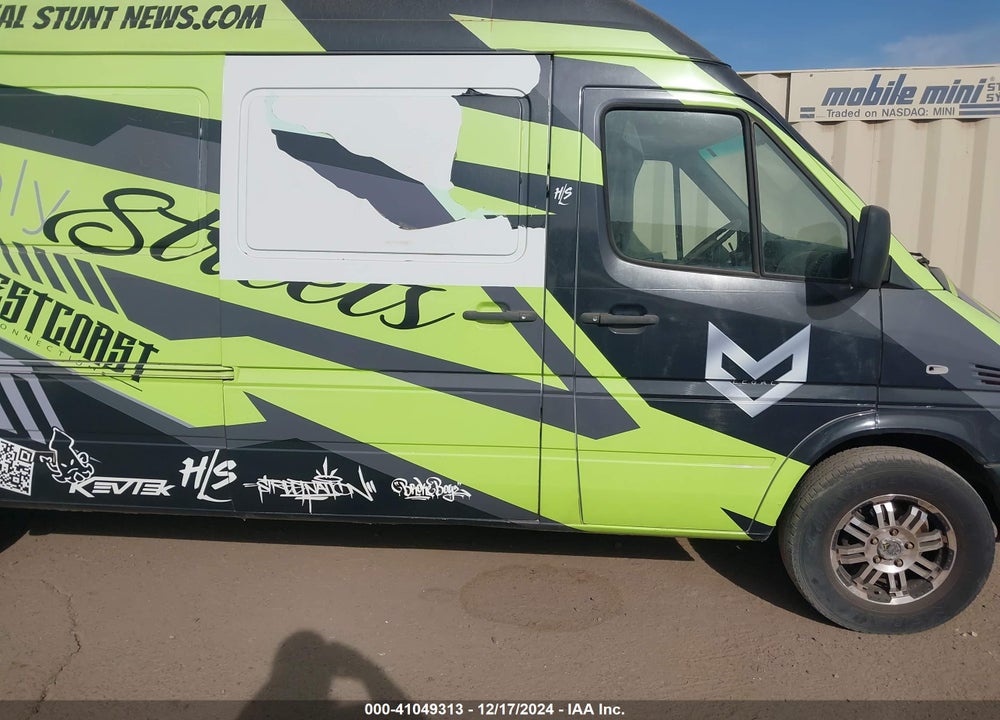 2006 DODGE SPRINTER VAN 2500 SHC VIN: WD0PD744565937101