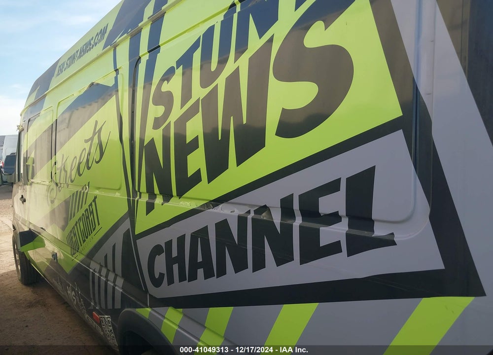 2006 DODGE SPRINTER VAN 2500 SHC VIN: WD0PD744565937101